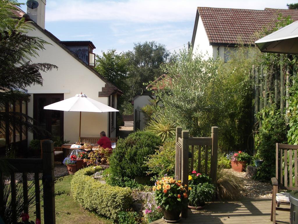 Weston Cottage Poole Luaran gambar