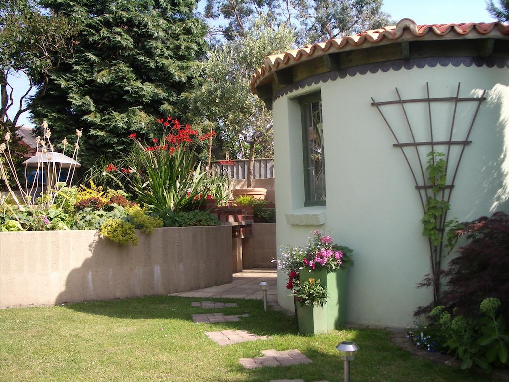 Weston Cottage Poole Luaran gambar